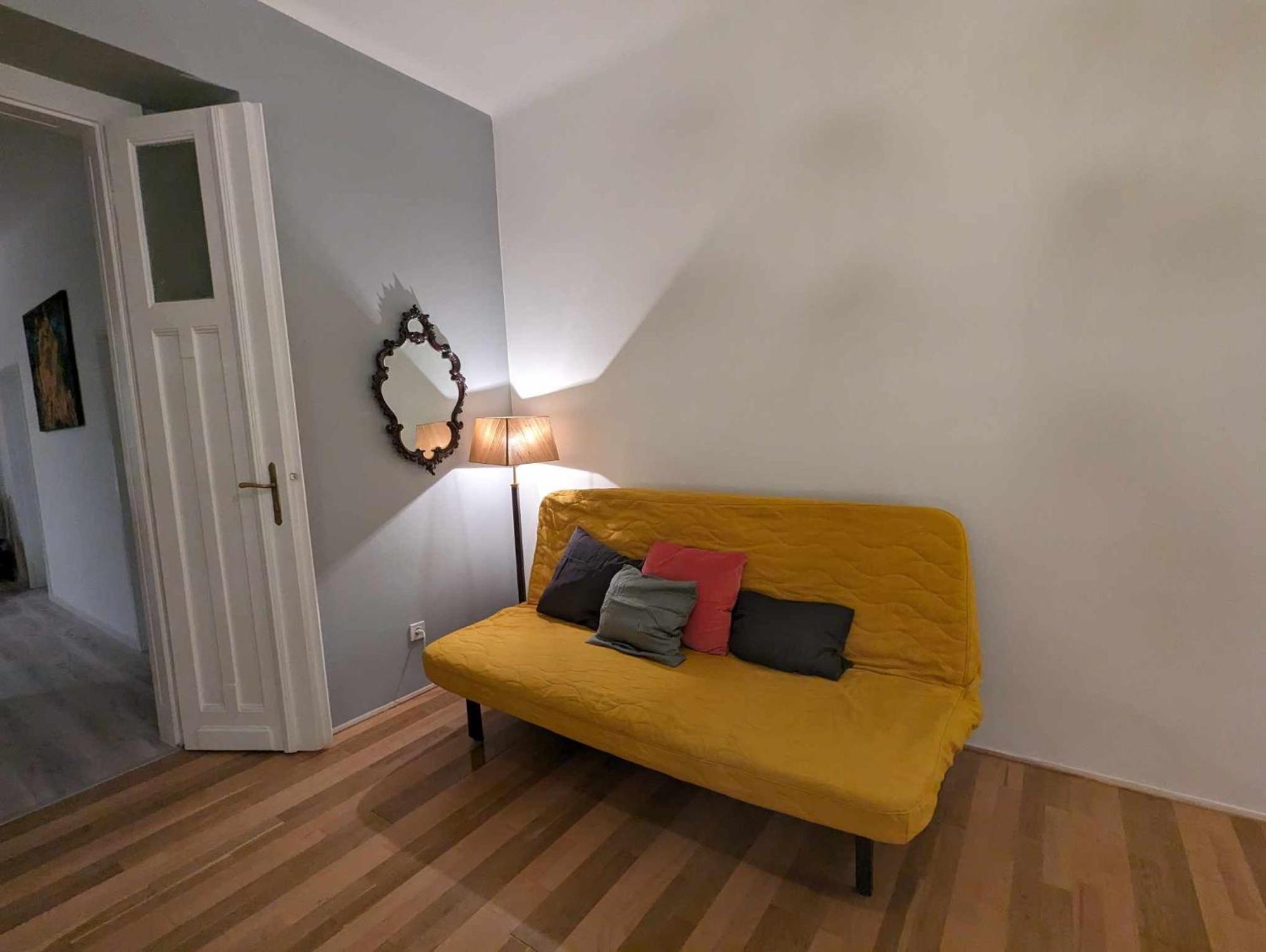 Third Floor Art Idyll * Budapest